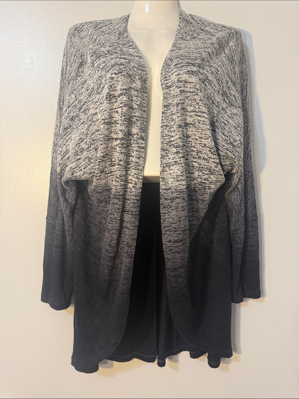 new directions Black & Gray Ombre Open-Front Women's Cardigan